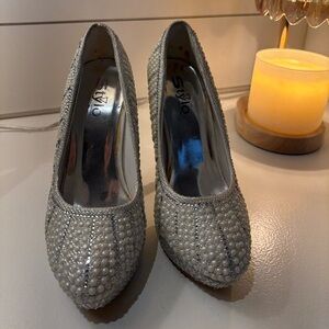 Women's Elegant Silver Heels
